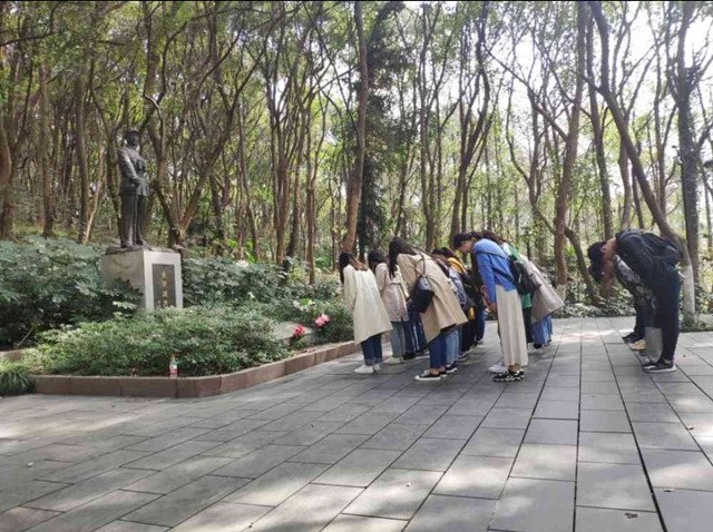 17药产赭山活动.jpg 17药产赭山活动.jpg