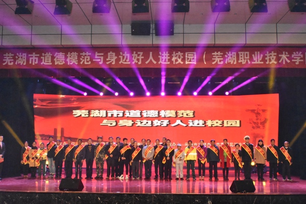 QQ图片20181116120213.jpg QQ图片20181116120213.jpg