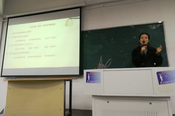 1F240F79C9FD4744C19E03D44037D20E.jpg 1F240F79C9FD4744C19E03D44037D20E.jpg