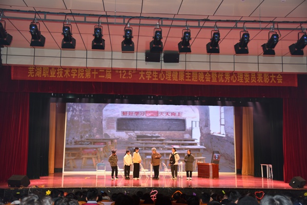 111222.jpg 111222.jpg