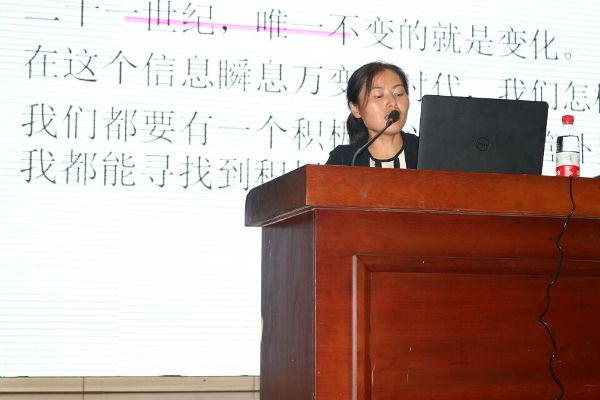 入学教育4.jpg 入学教育4.jpg