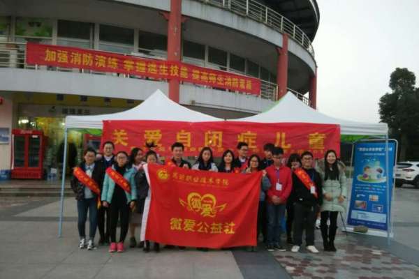 IMG_5893.JPG IMG_5893.JPG