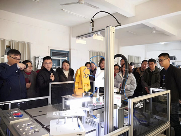 图片4.jpg 图片4.jpg